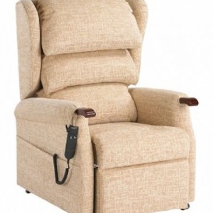 repose rimini petite riser recliner